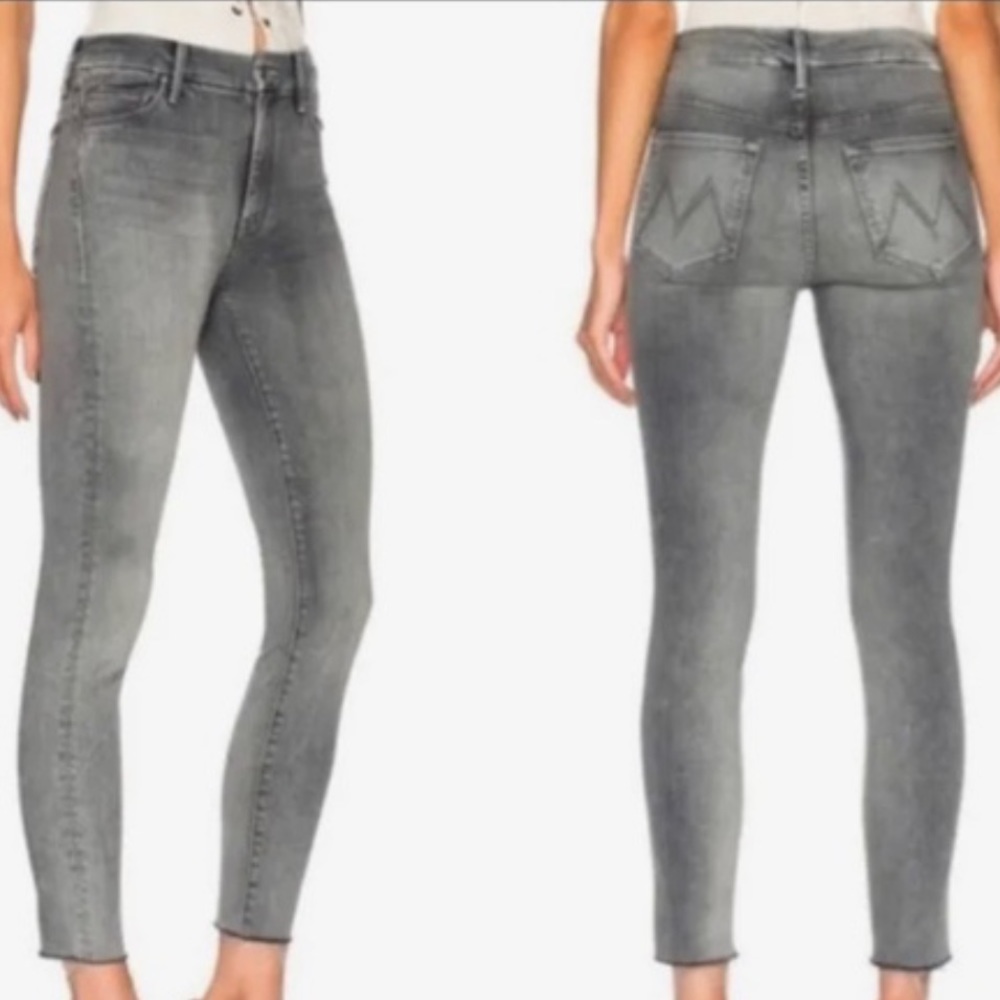 Mother jeans high waisted looker wash black hawk. 25” inseam.